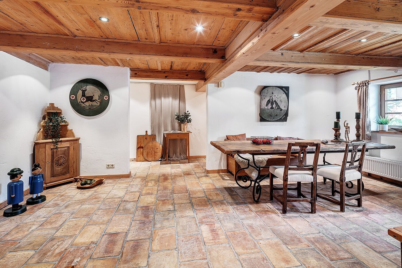 Lapos a  címen 11 Szobák | Gmund/Dürnbach | 2107ML1 | ...Diele