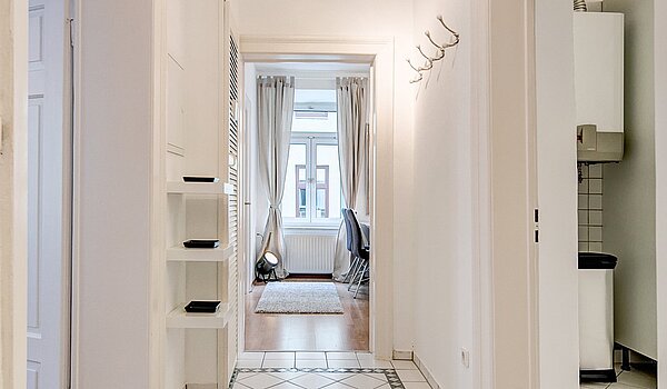 Плоский з 4 Кімнати | München-Maxvorstadt | 2011ML2 | Ansprechendes Entrée