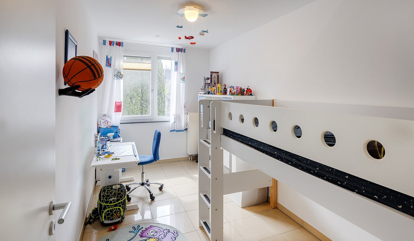 Casă semidecomandată cu 5 Camere | Unterföhring | 70119 | Kinderzimmer 2