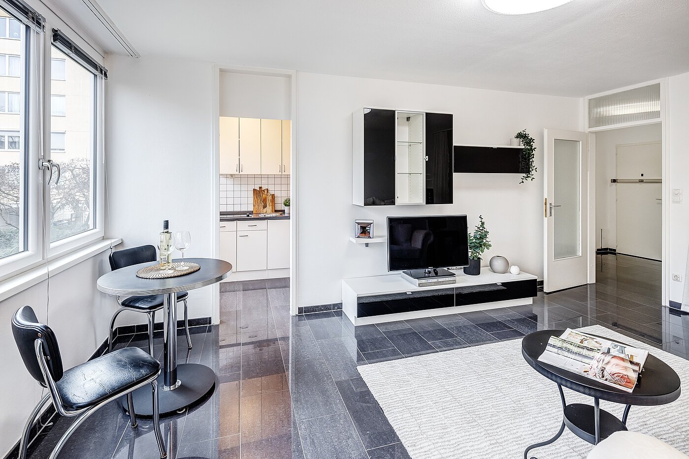 Flad med 1.5 Værelser | München-Au | 2112ML2 | ...und Platz zum Essen