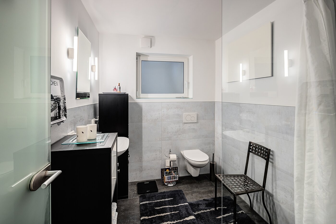 Самостоятелна къща с 4 Стаи | Neubiberg | 70429 | Badezimmer Souterrain