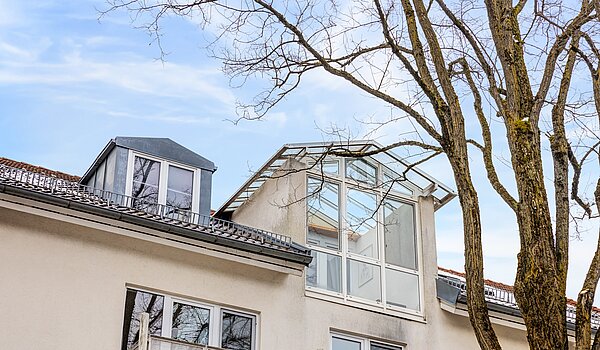 Плосък с 2 Стаи | Poing | 70373 | ...Wintergarten...