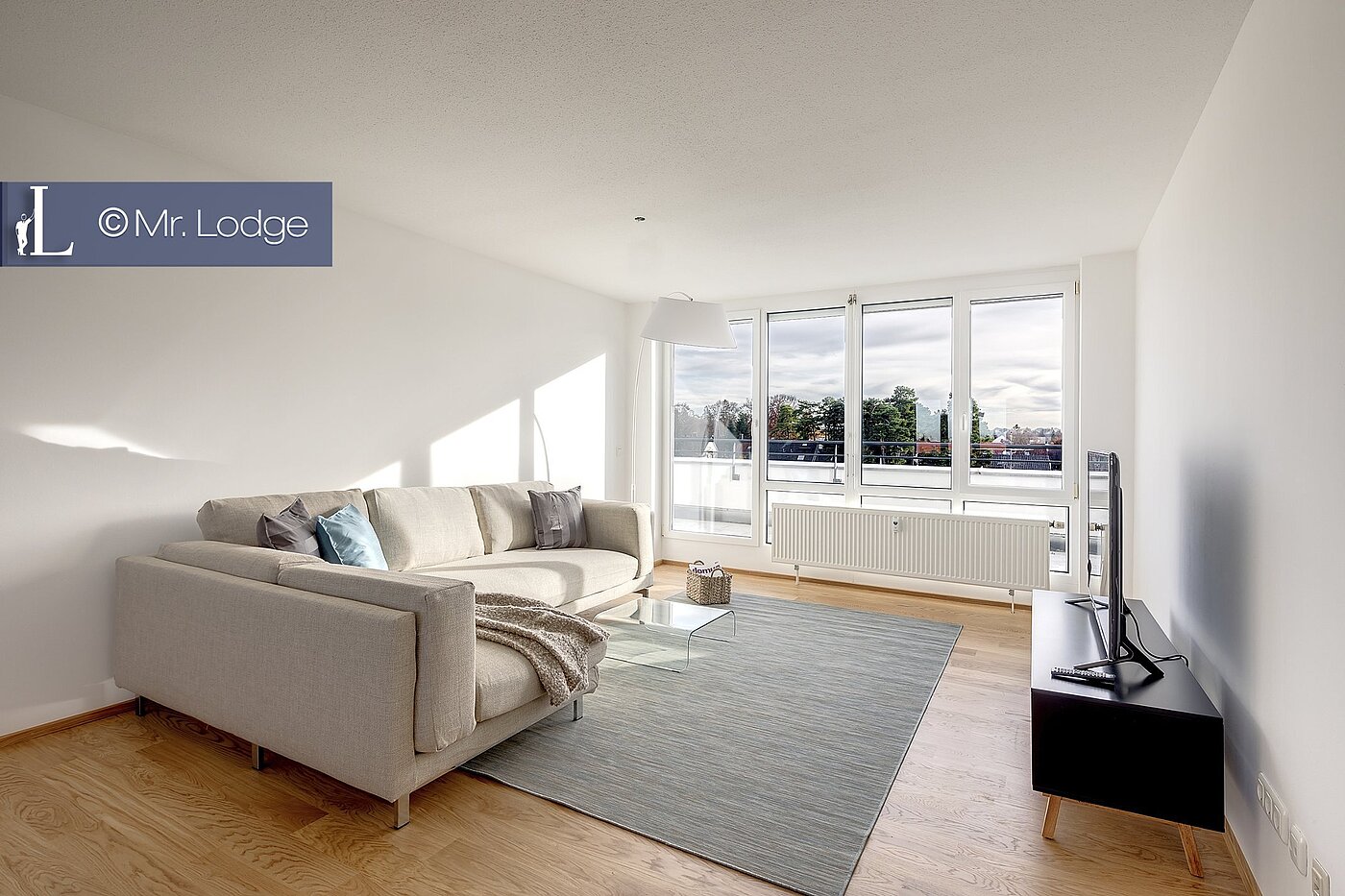 Podkrovný byt s 4 Izby | 1608ML5 | großes Wohnzimmer