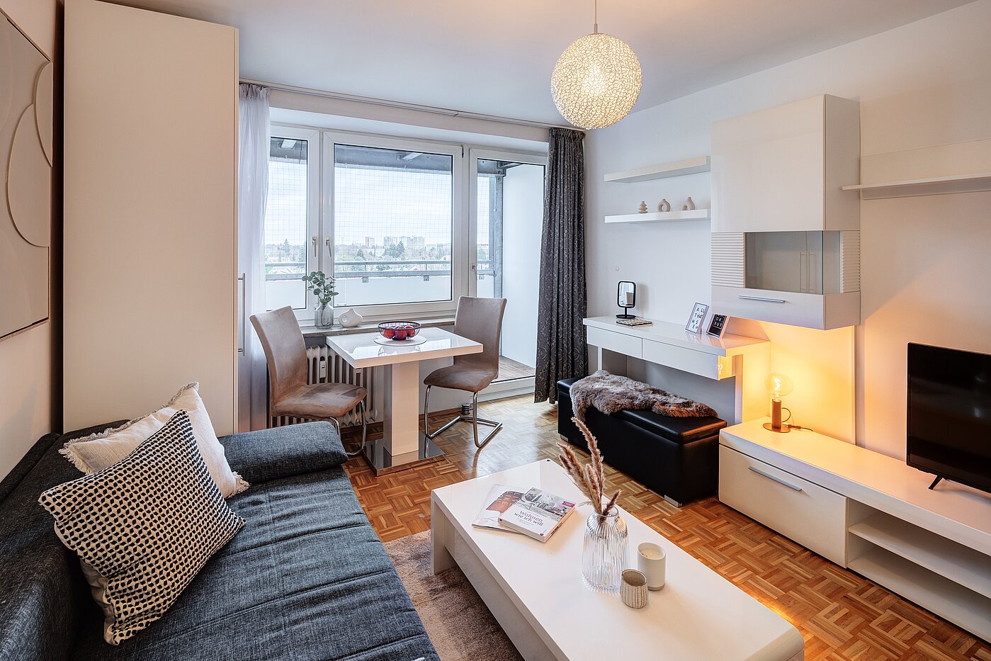 Apartment a  címen 1 Szoba | München-Forstenried | 70190 | Wohnen, Essen...