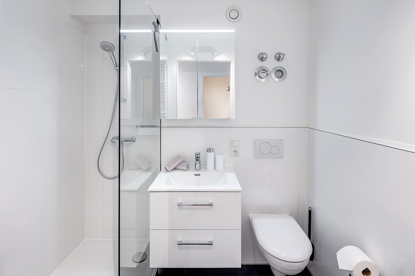 Platt med 1 Rum | München-Neuhausen | 70197 | ...Duschbad