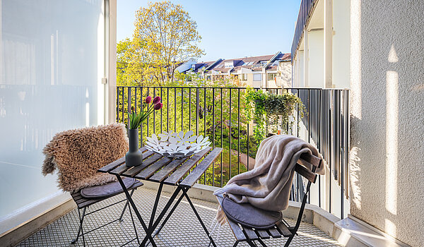 Apartment with 1.5 room | München-Bogenhausen | 702971 | ...auf dem Balkon...
