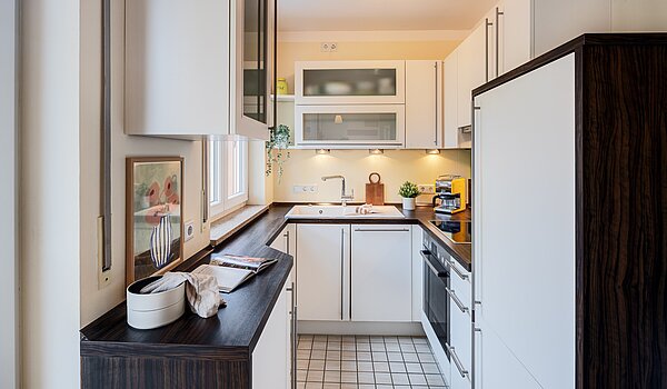 Lapos a  címen 2 Szobák | München-Schwabing | 703161 | Küche