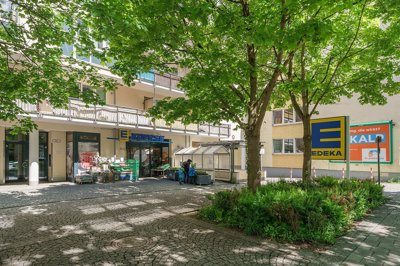 Ploché s 2 Pokoje | München-Ramersdorf | 2207ML11 | Einkaufsmöglichkeiten