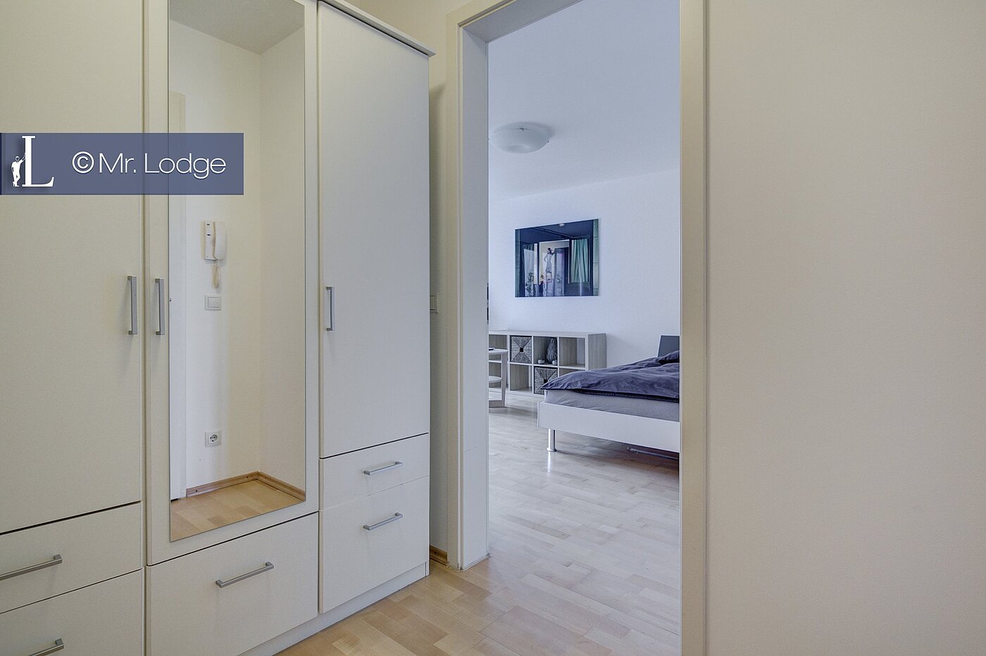 Плосък с 1 Стая | München-Thalkirchen | 1705ML8 | Diele mit Abstellfläche