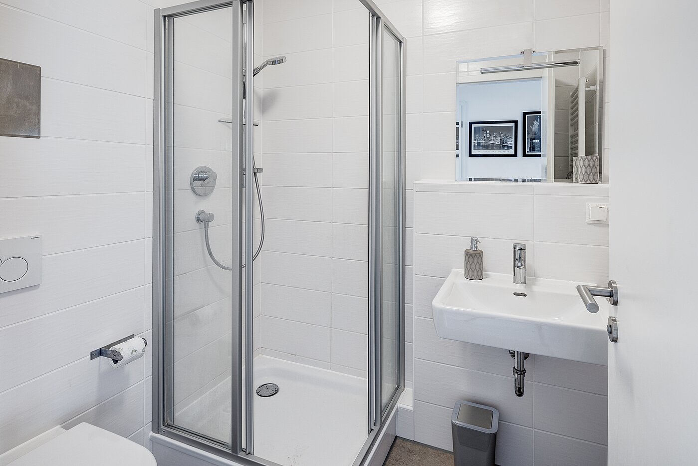 Плосък с 3 Стаи | 70483 | ...Dusche
