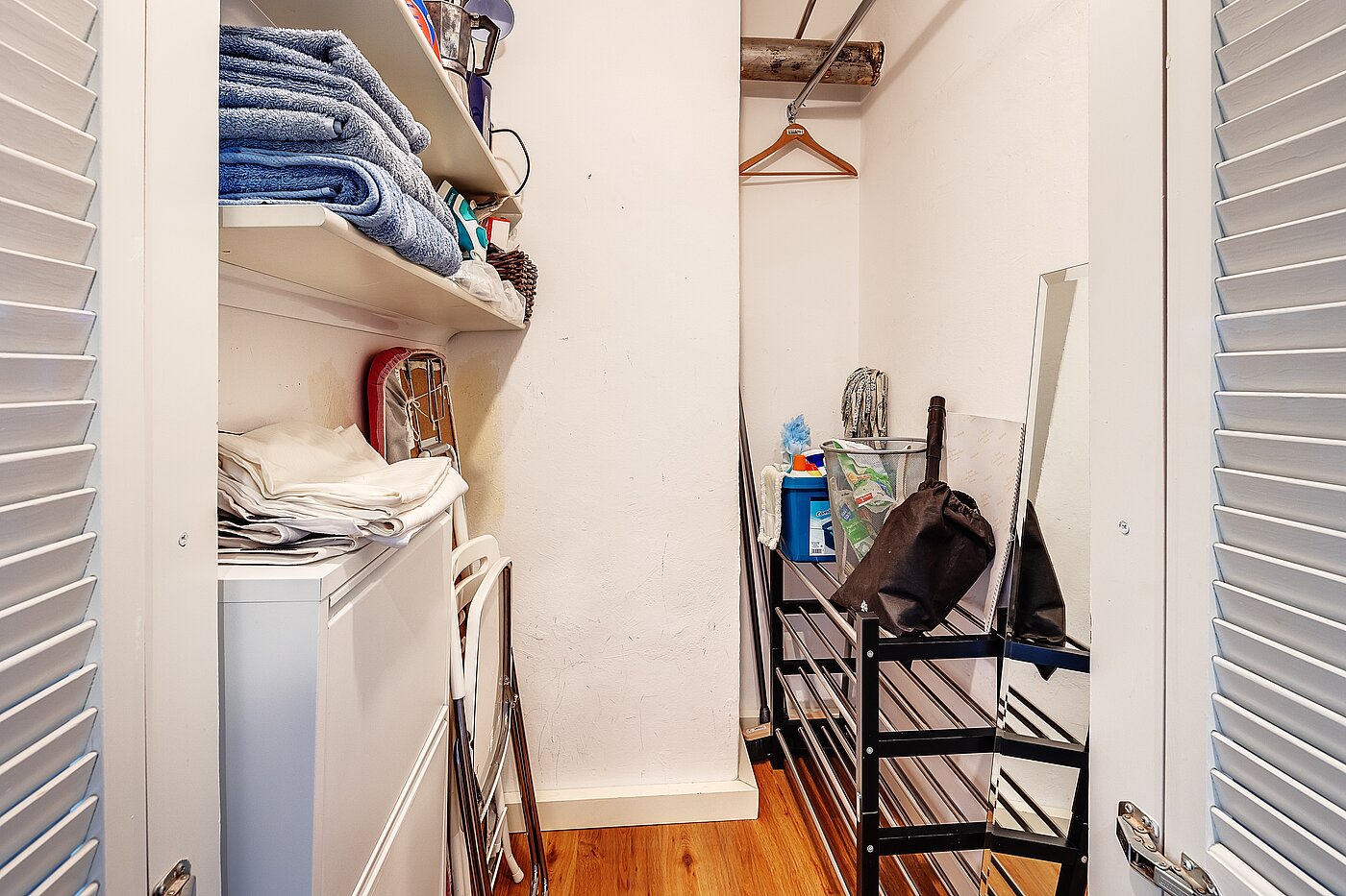 Plat cu 2 Camere | München-Maxvorstadt | 2211ML6 | Praktische Abstellkammer