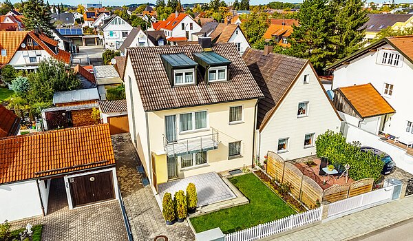 Окремий будинок з 6 Кімнати | Unterschleißheim | 2209ML7 | Nachbarschaft