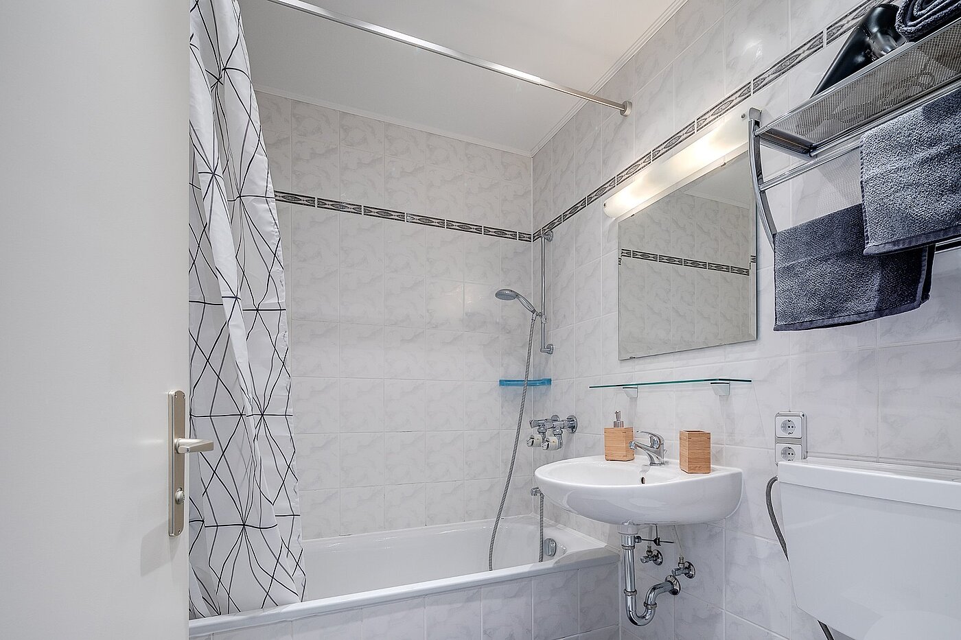 Płaski z 1 Pokój | München-Moosach | 1903ML3 | Bad mit Badewanne