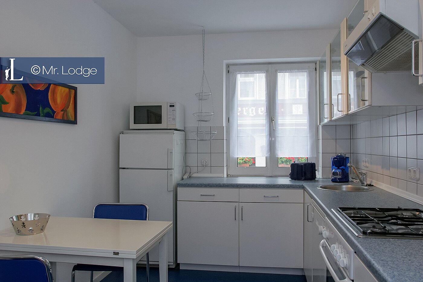 Ravna stran s spletno stranjo . 2 Sobe | München-Isarvorstadt | 1709ML2 | Wohnküche