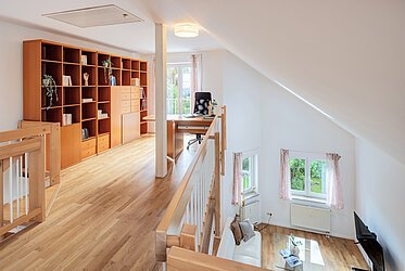 Waldtrudering: Kırsal alan manzaralı güneşli 3,5 odalı maisonette daire - mevcut