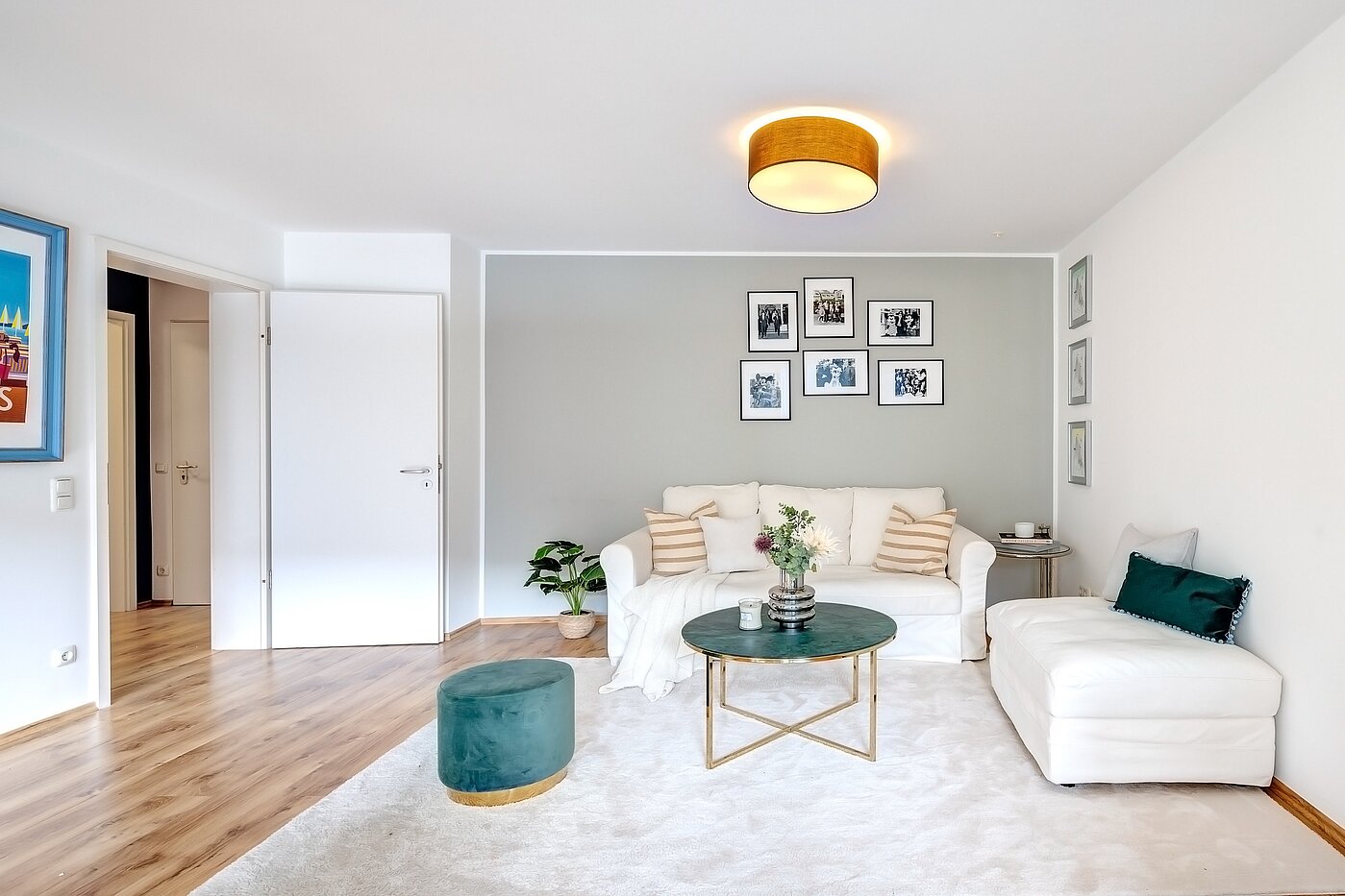 Ploché s 2 Pokoje | München-Maxvorstadt | 70001 | Großes Wohnzimmer