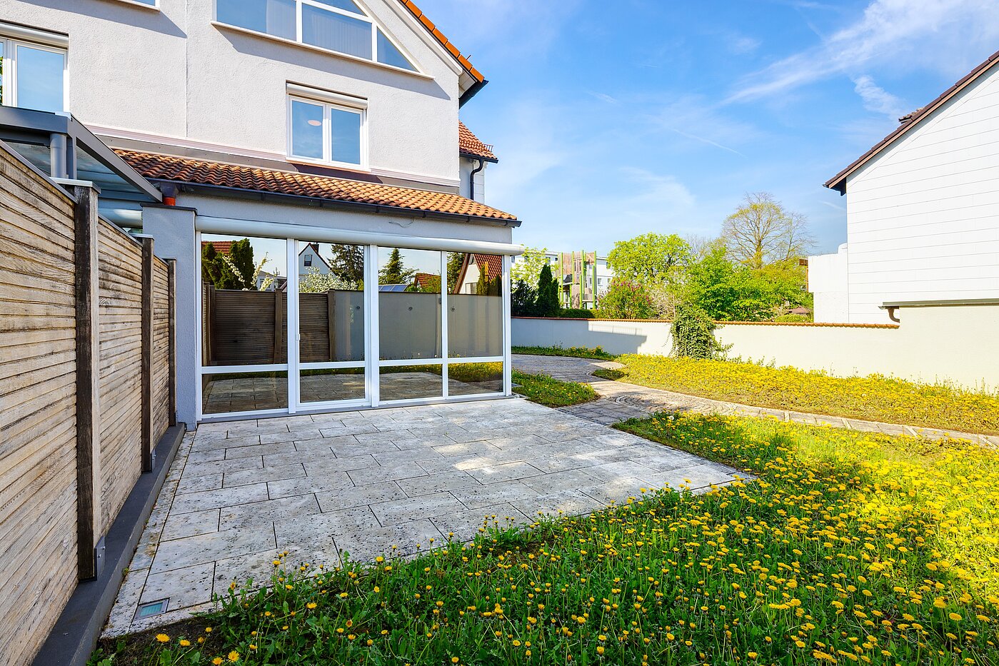 Dvojdom s 6.5 Izby | Unterschleißheim | 70122 | ...und Zugang zur Terrasse