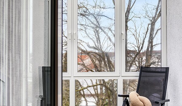 Плосък с 2 Стаи | Poing | 70373 | ...und...