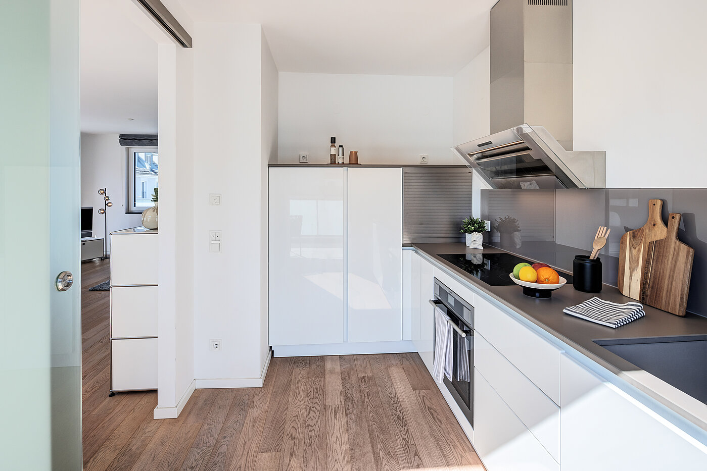 Penthouse med 2 Værelser | München-Bogenhausen | 70385 | ...Zugang zur Küche