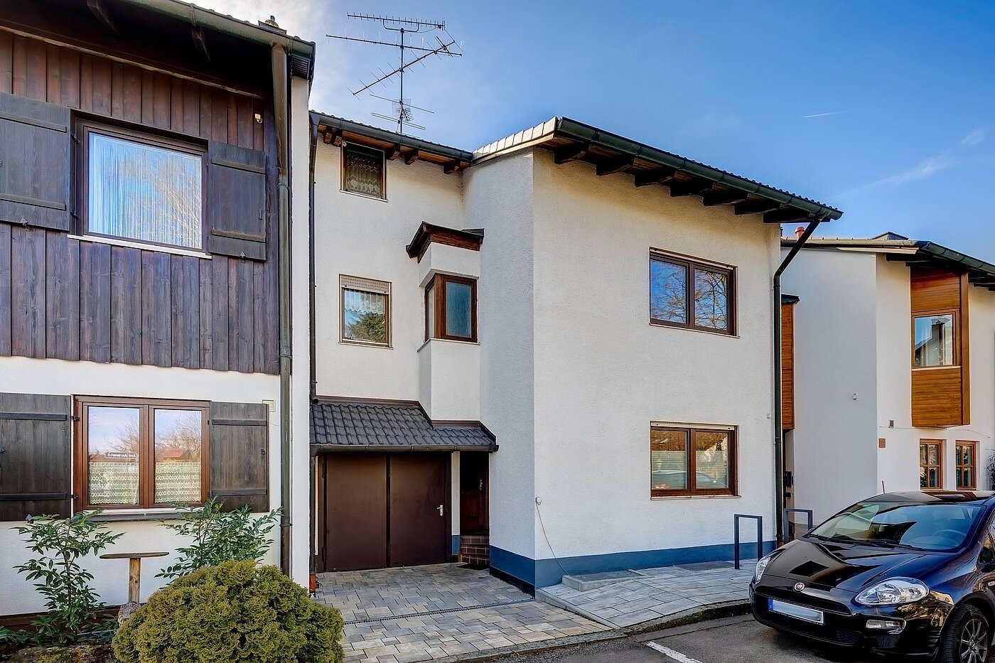 Płaski z 4 Pokoje | Ismaning | 700081 | Hausansicht Straßenseite