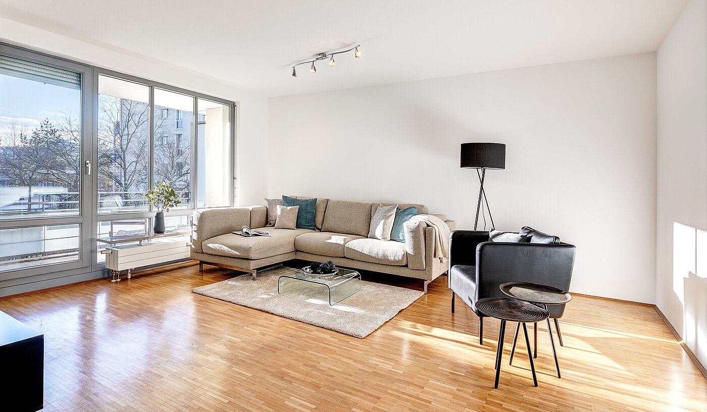 Platt med 4 Rum | 1709ML3