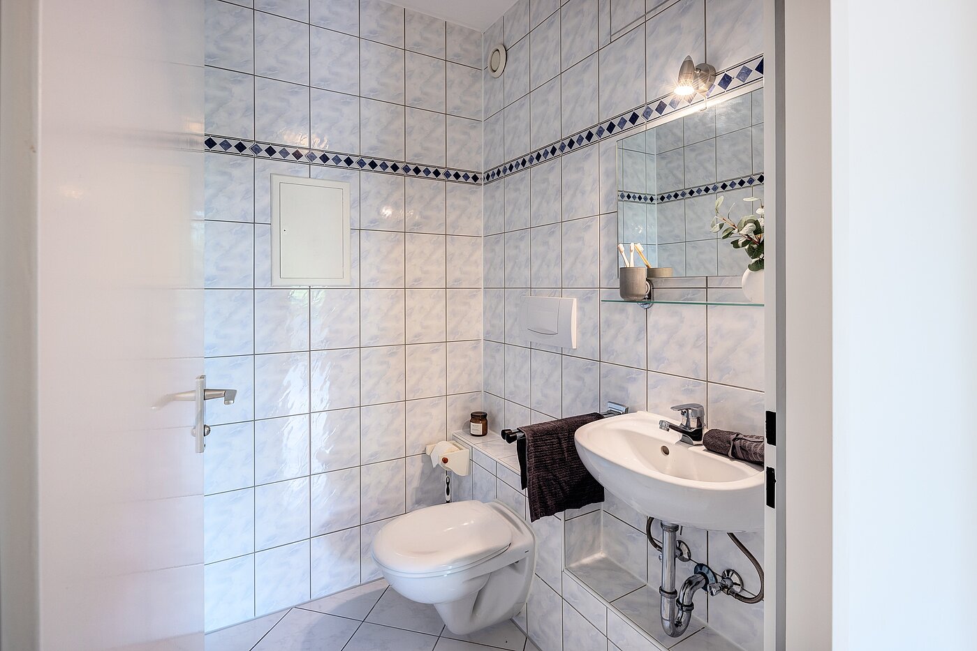 Ploché s 3 Pokoje | München-Bogenhausen | 70261 | Gäste-WC