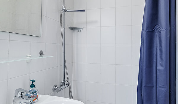 Lapos a  címen 1 Szoba | München-Maxvorstadt | 70397 | Duschbad