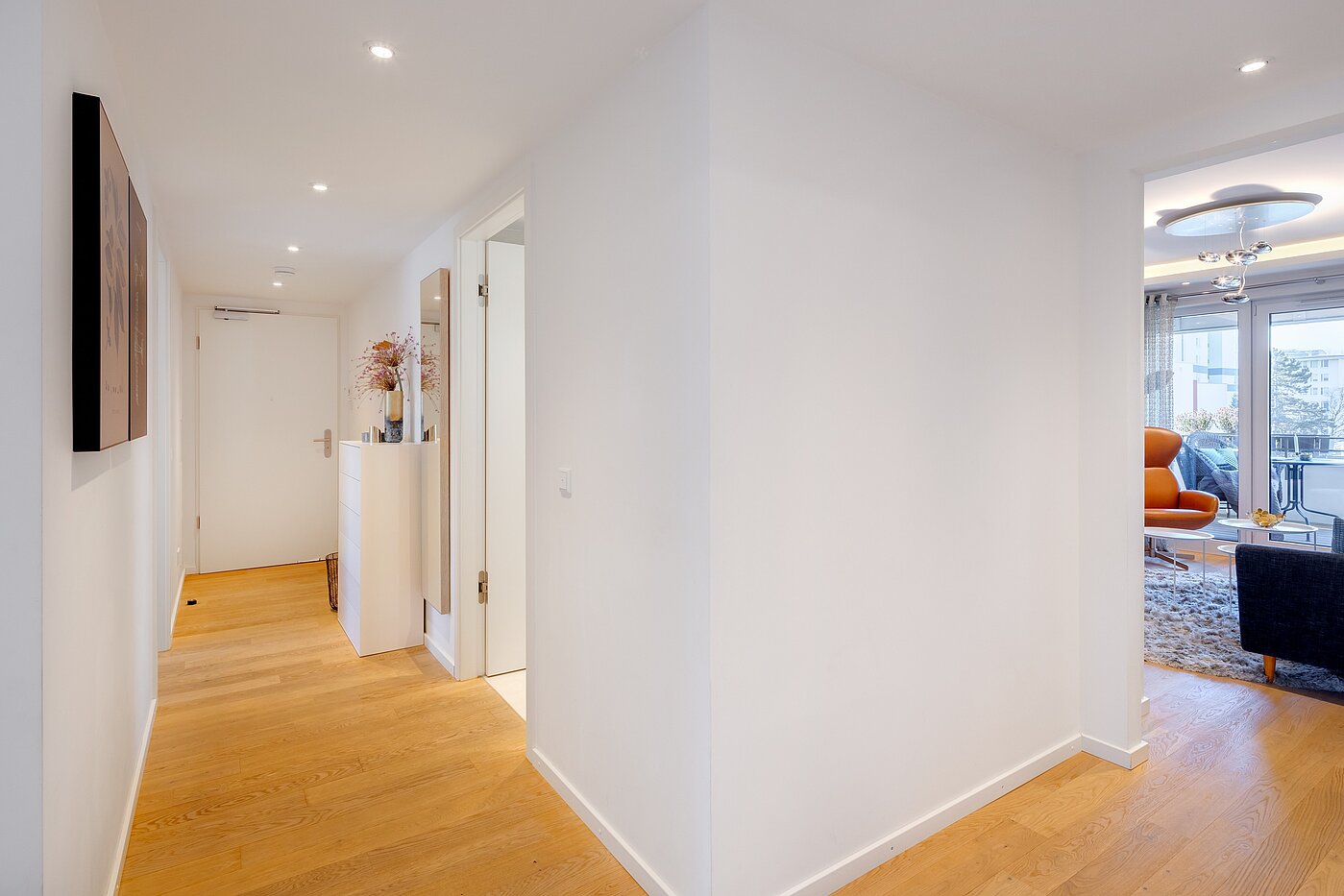 Płaski z 4 Pokoje | München-Bogenhausen | 70380 | Flur Blickrichtung Eingang