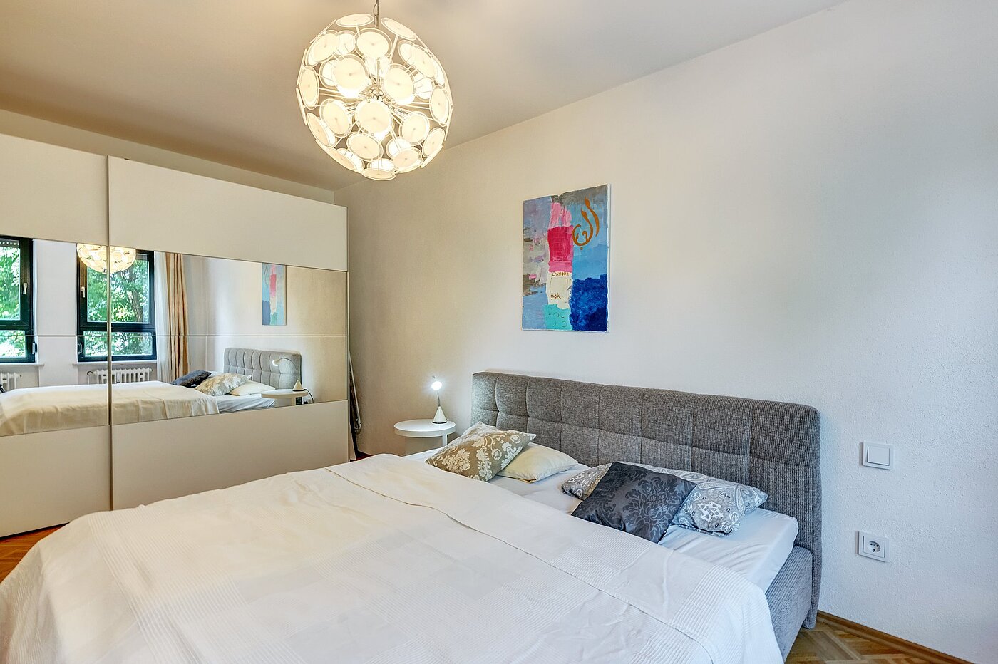 Ploché s 2 Pokoje | München-Sendling | 2106ML2 | ...mit großem Kleiderschrank