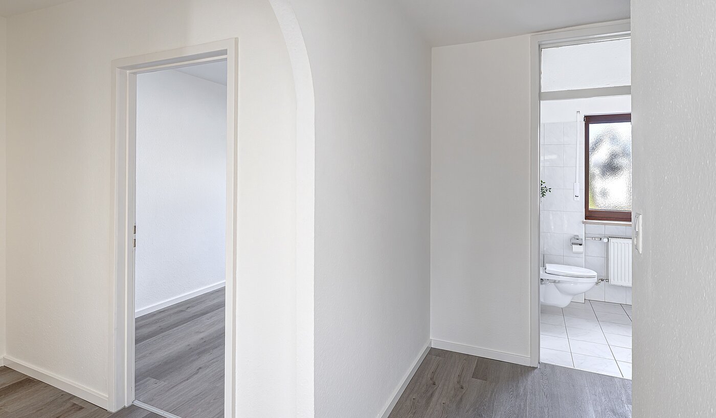 계단식 센터 하우스 와 함께 5 객실 | Unterschleißheim | 70187 | ...im Obergeschoss