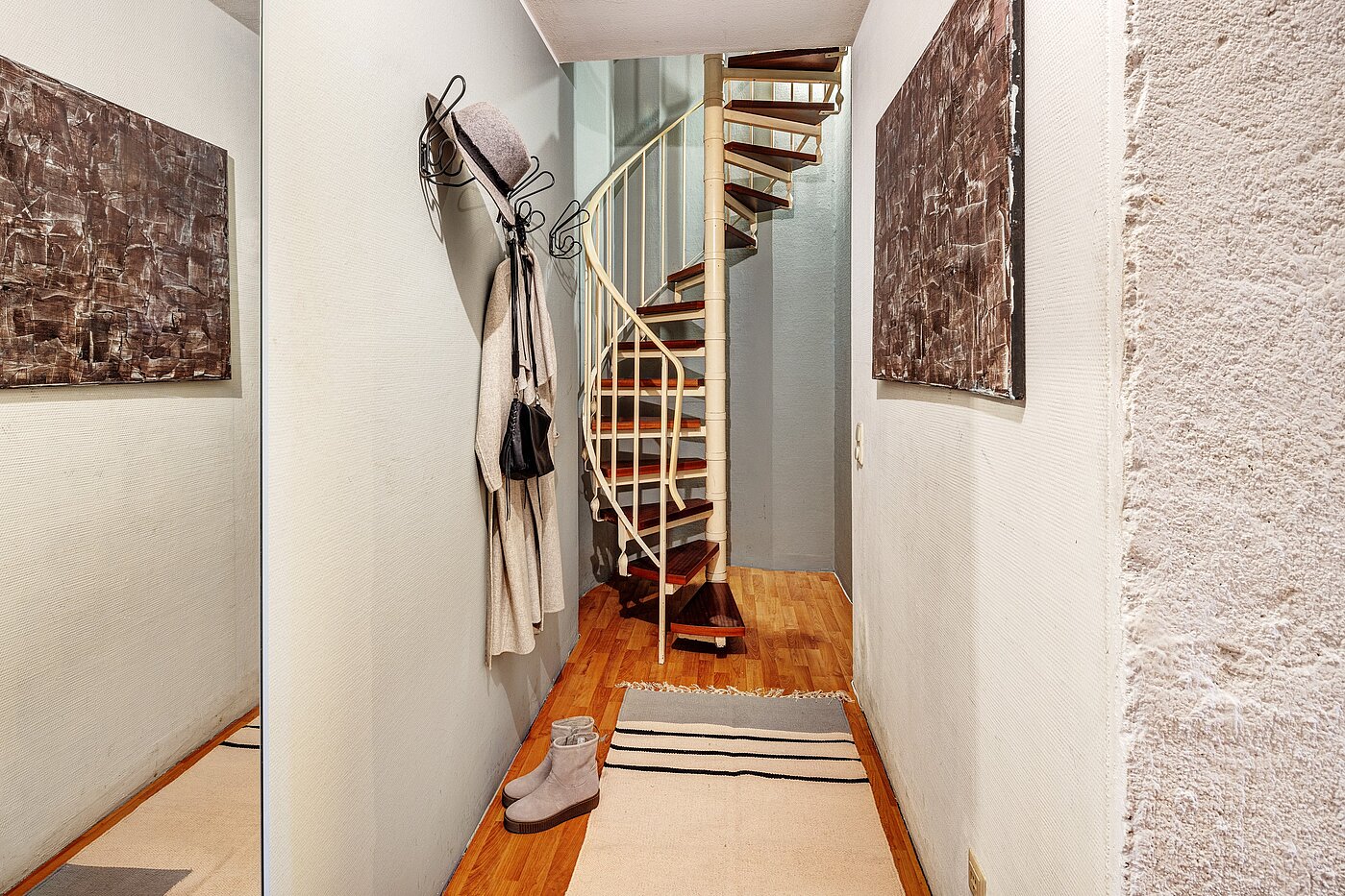 Плосък с 2.5 Стаи | München-Sendling | 70067 | Wendeltreppe zum 2. UG