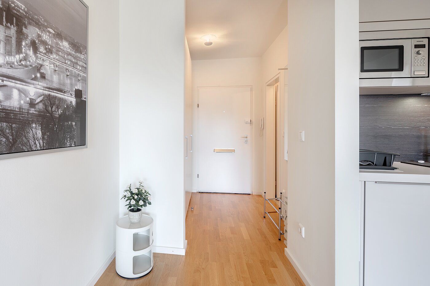Apartment med 1 Rum | München-Solln | 70499 | Ansprechender Eingangsbereich