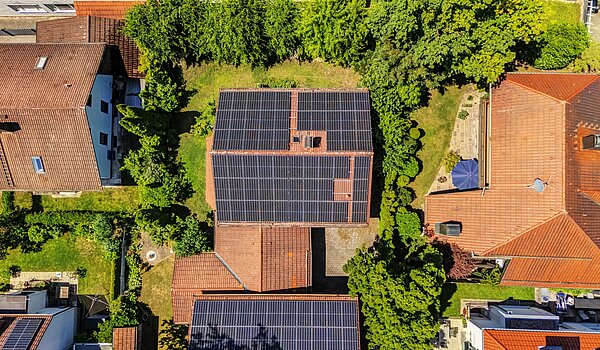 Samostojna hiša s spletno stranjo . 4 Sobe | Neubiberg | 70429 | Energieeffizientes Einfamilienhaus
