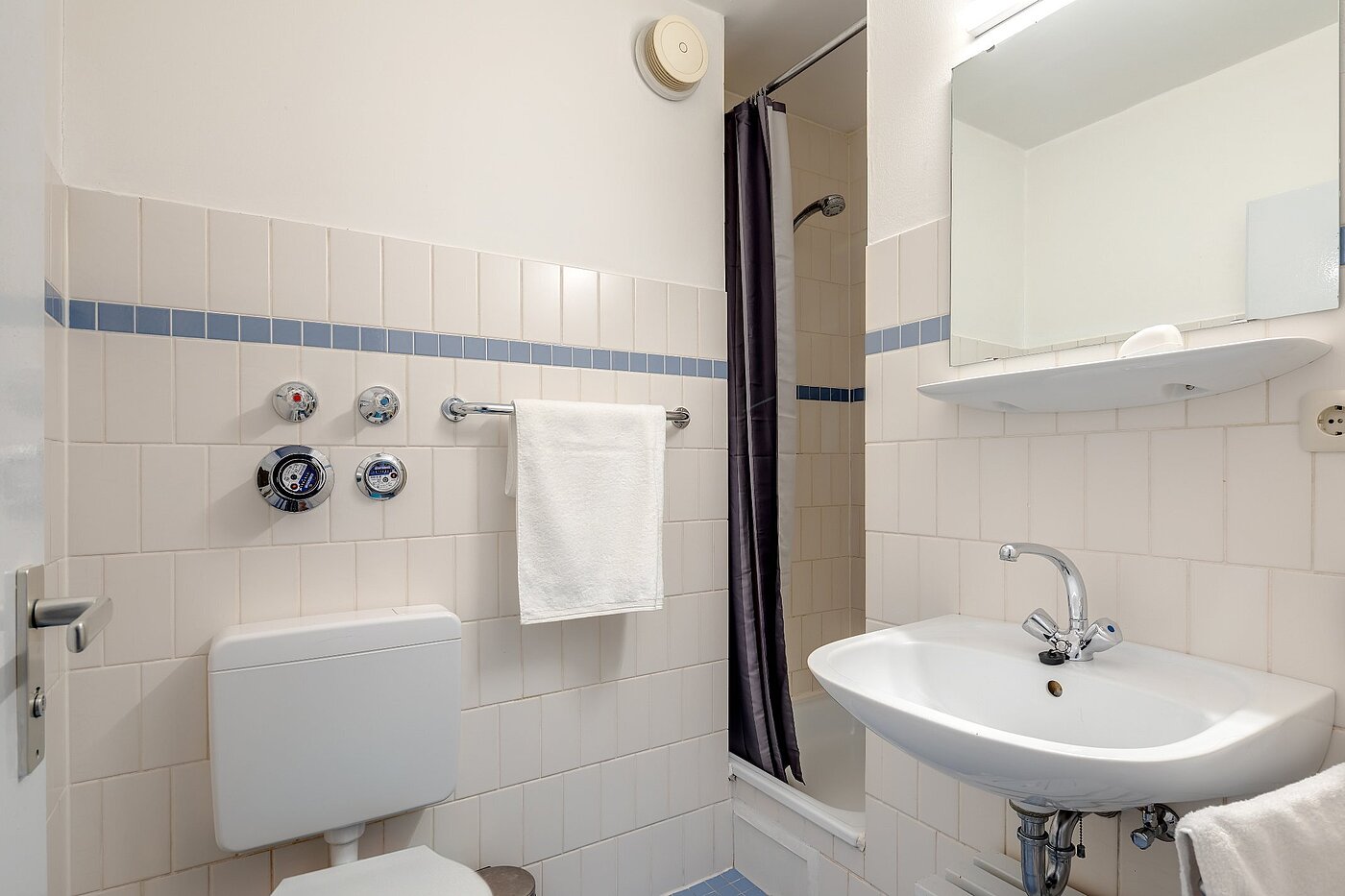 Lejlighed i stueetagen med 1 Værelse | München-Isarvorstadt | 1908ML5 | Duschbad