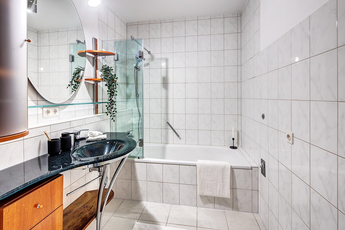 Földszinti lakás a  címen 2.5 Szobák | München-Harlaching | 70018 | ...Badewanne