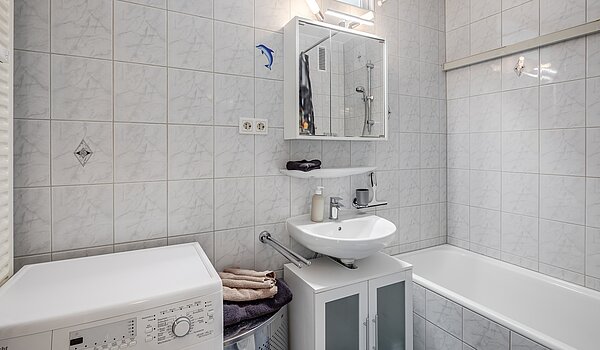 Platt med 1 Rum | München-Feldmoching | 70456 | Badezimmer