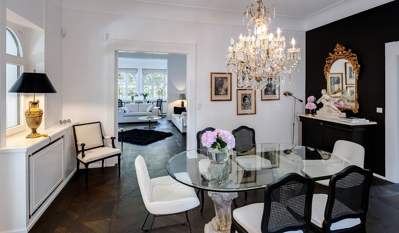 Villa з 9 Кімнати | Reutlingen | 70231 | Essen Erdgeschoss