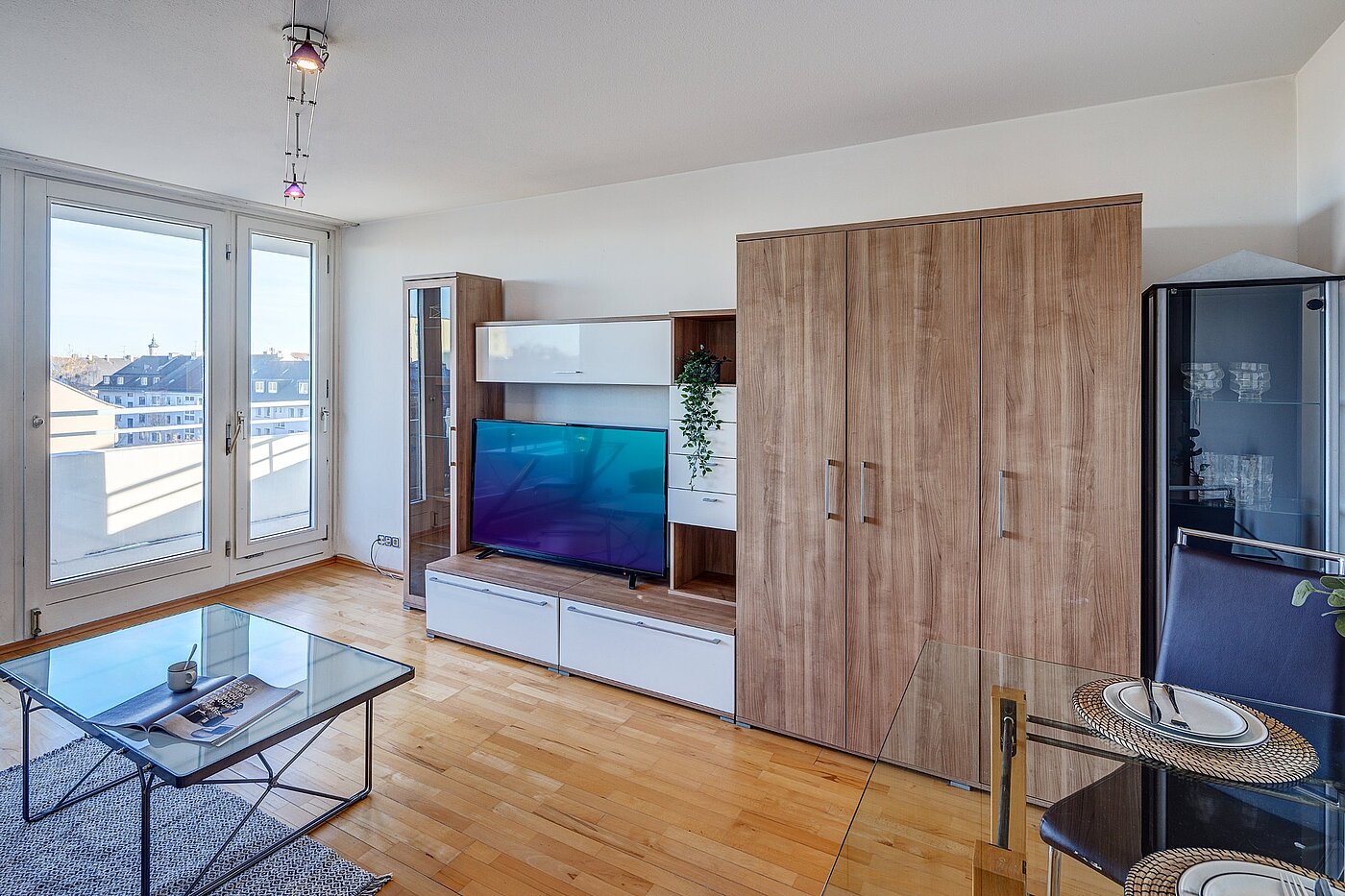 Επίπεδη με 2 Δωμάτια | München-Sendling-Westpark | 2010ML9 | ...mit Zugang zum Balkon