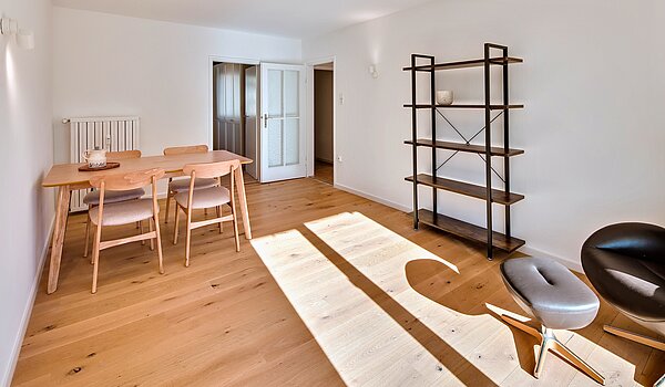 Lapos a  címen 3 Szobák | München-Bogenhausen | 70310 | Wohnzimmer