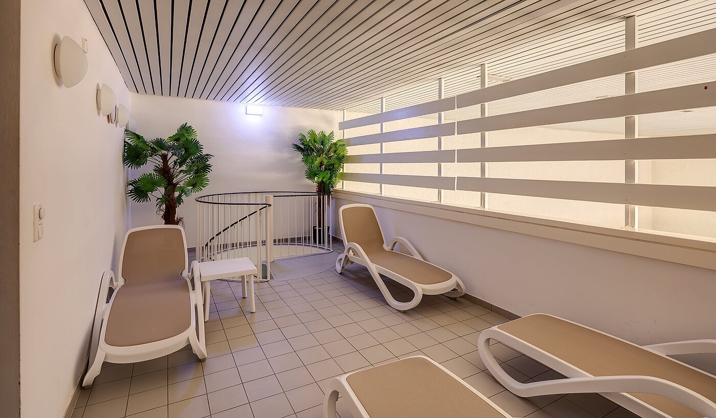 Ploché s 4 Izby | Freising | 2003ML7 | ...mit Ruhebereich und...