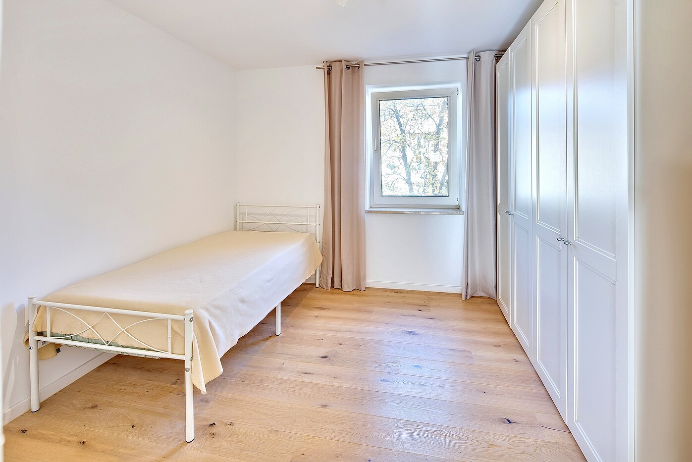 Platt med 3 Rum | München-Bogenhausen | 70310 | Schlafzimmer...