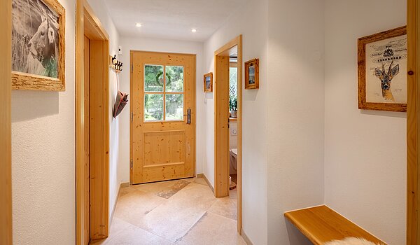 Zemin kat daire ile 2.5 Odalar | Kreuth | 701351 | Garderobe