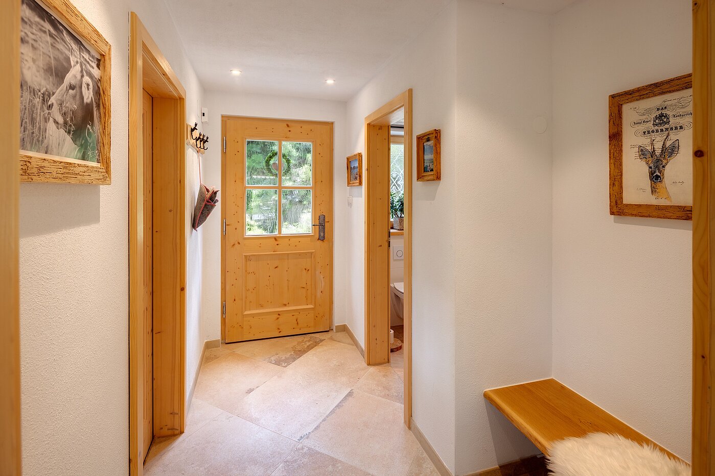 Квартира на першому поверсі з 2.5 Кімнати | Kreuth | 701351 | Garderobe