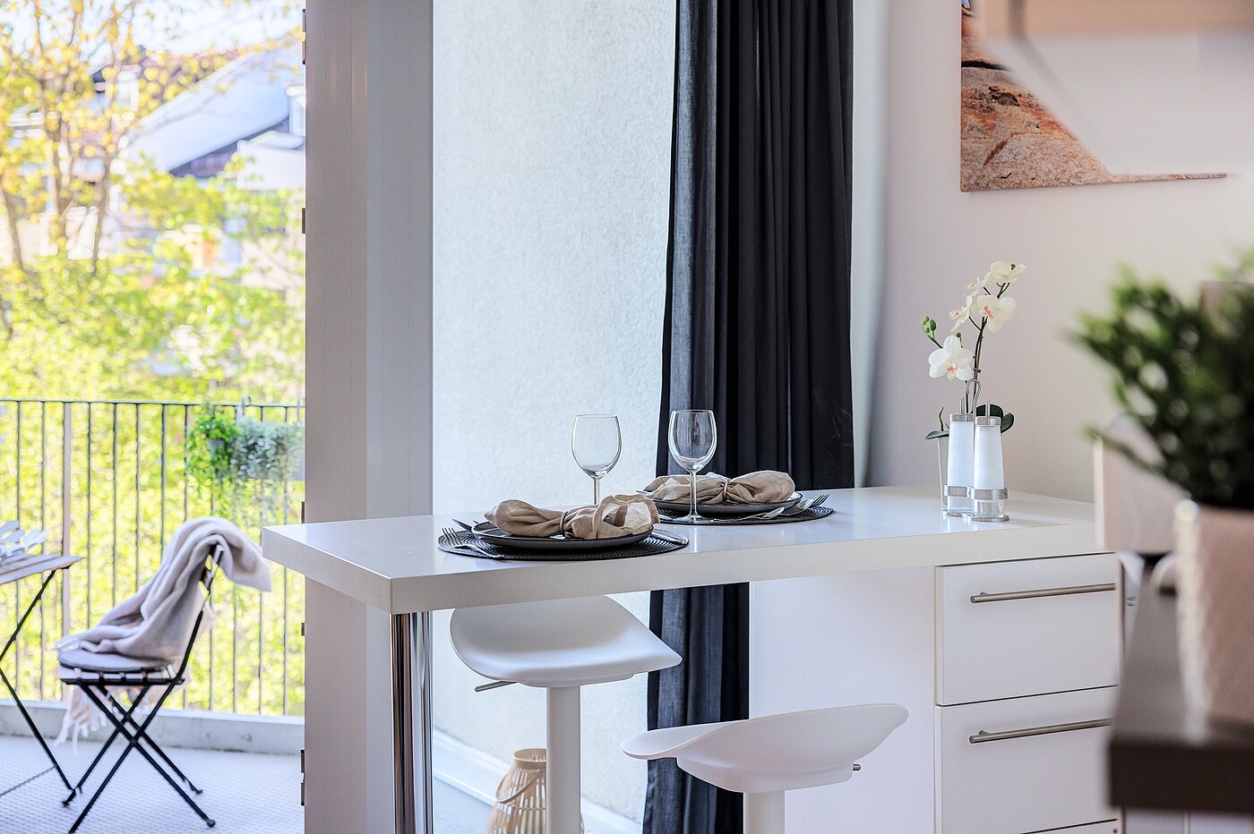 Apartment з 1.5 Кімнати | München-Bogenhausen | 70378 | ...und Essbereich