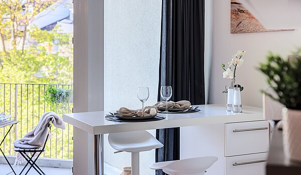 Apartment met 1.5 Kamers | München-Bogenhausen | 70378 | ...und Essbereich