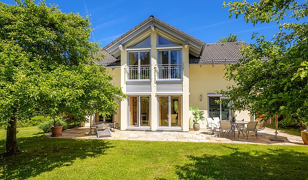 Önálló ház a  címen 5 Szobák | Icking | 70438 | Gartenseite