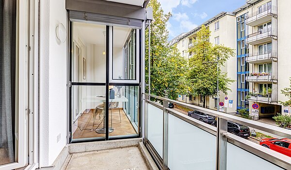 Lapos a  címen 3 Szobák | München-Neuhausen | 70489 | ...zweiten Balkon