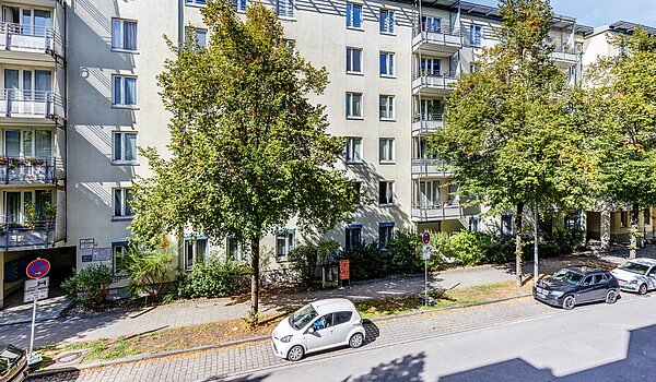 Lapos a  címen 3 Szobák | München-Neuhausen | 70489 | Ruhige Anliegerstraße