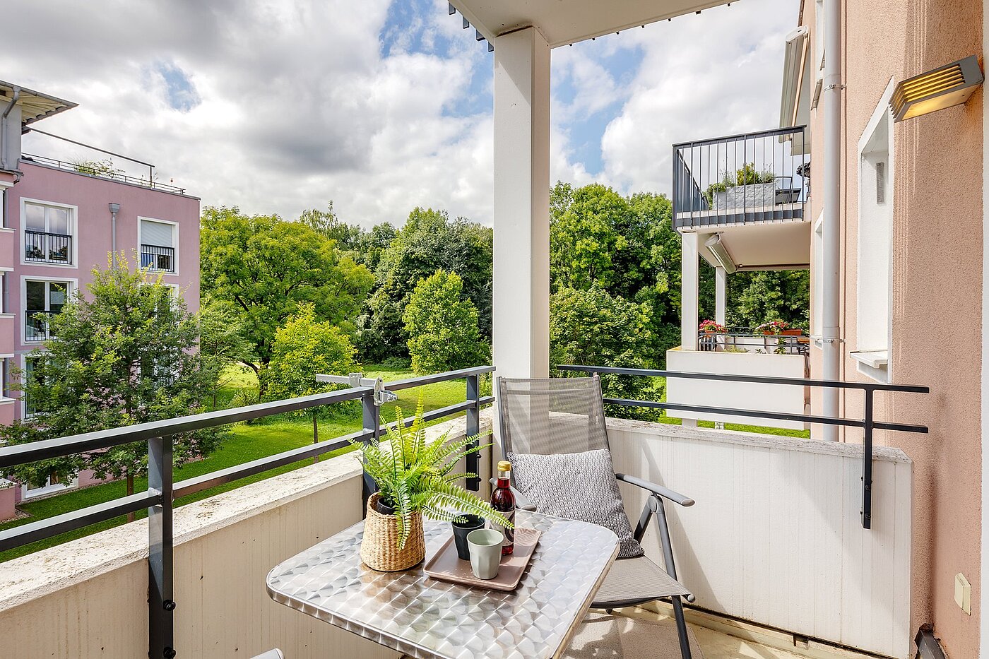 Platt med 1 Rum | München-Pasing | 2108ML2 | Blick ins Grüne