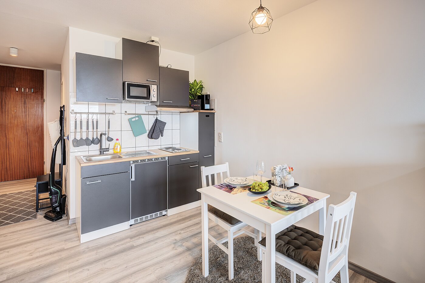 Lapos a  címen 1 Szoba | München-Haidhausen | 70482 | Küchenzeile